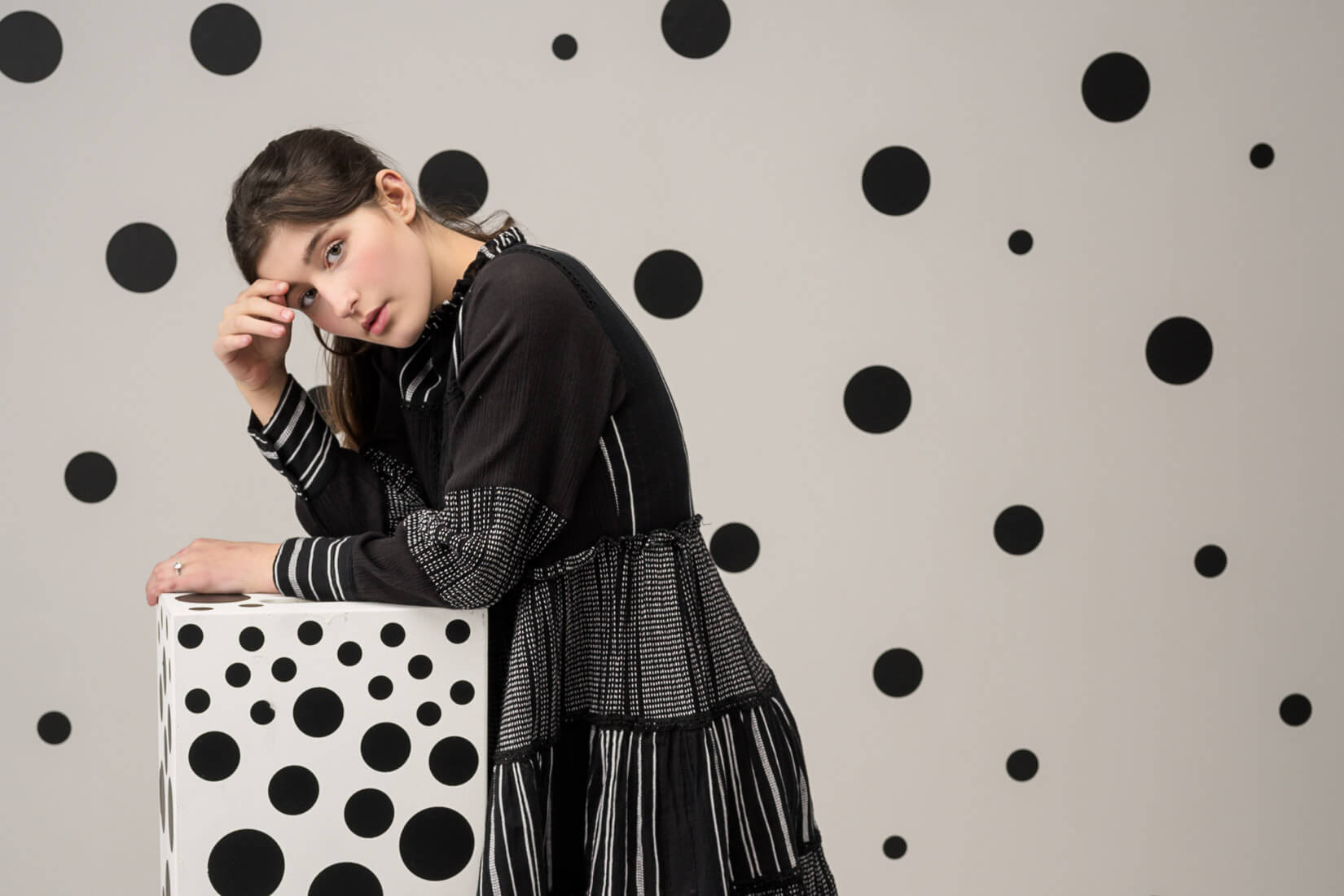 STUDIO photo shoot with a VOGUE​ portrait influence