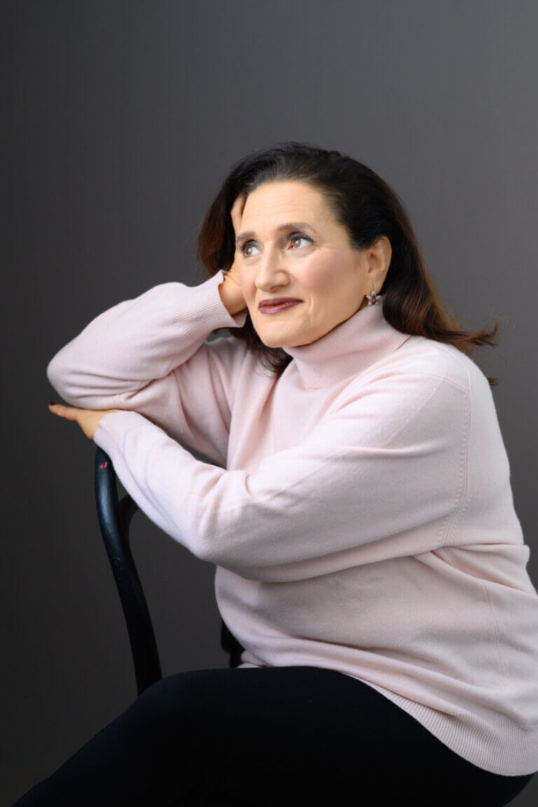 Cindy_0010-EditSocial