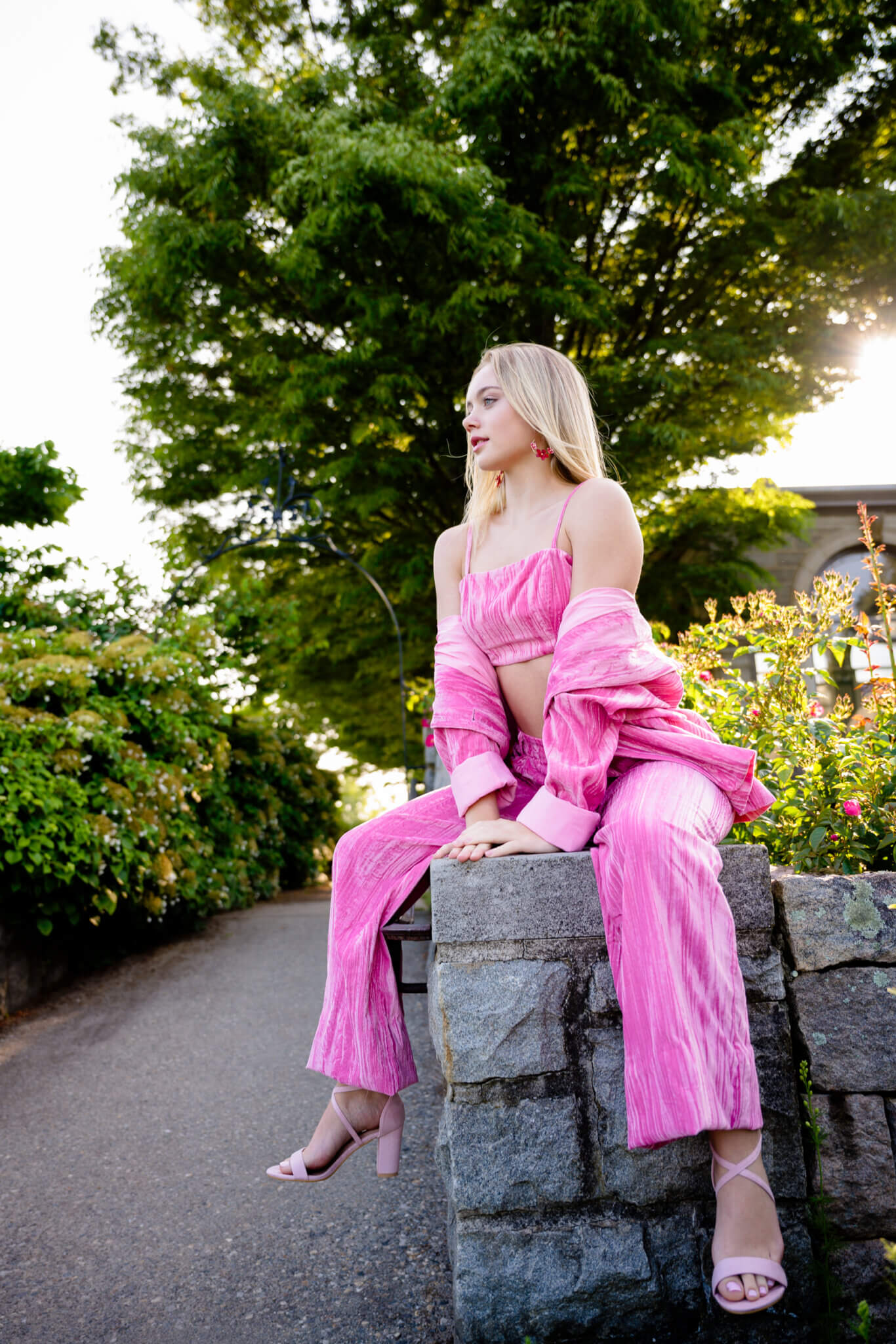 senior photos at Harkness memorial state park CT