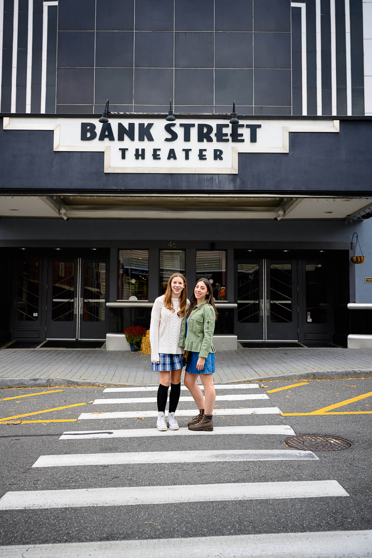 gilmore girls photoshoot bank street theater New Milford CT