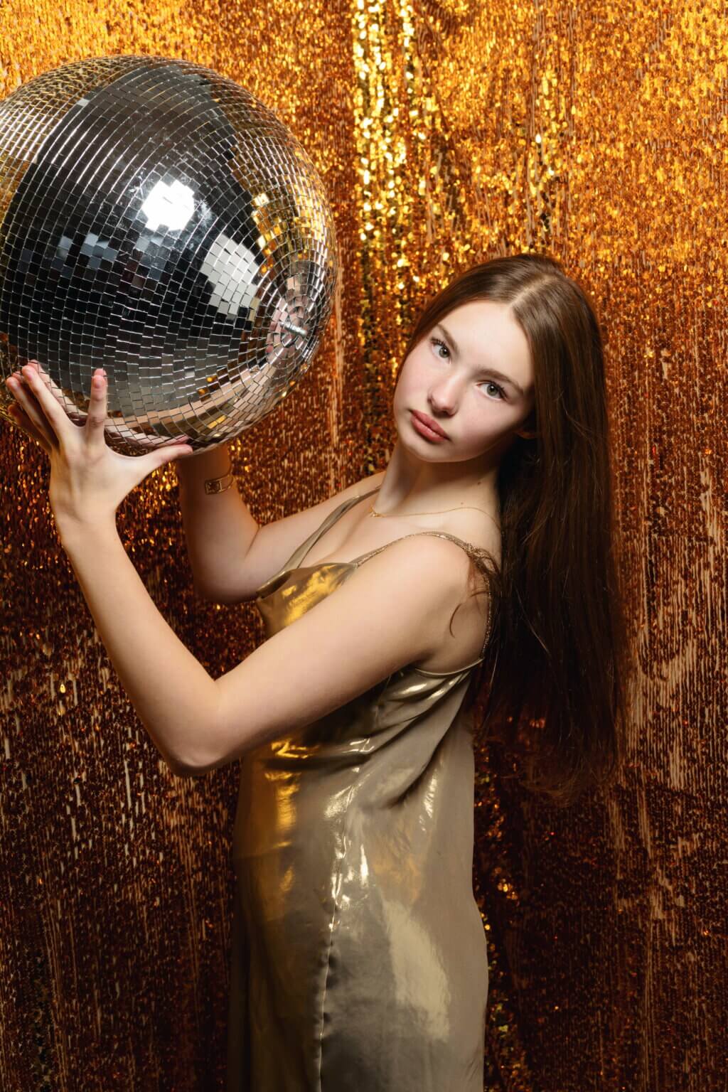 Planet Photo New Milford CT Creative New Year portraits