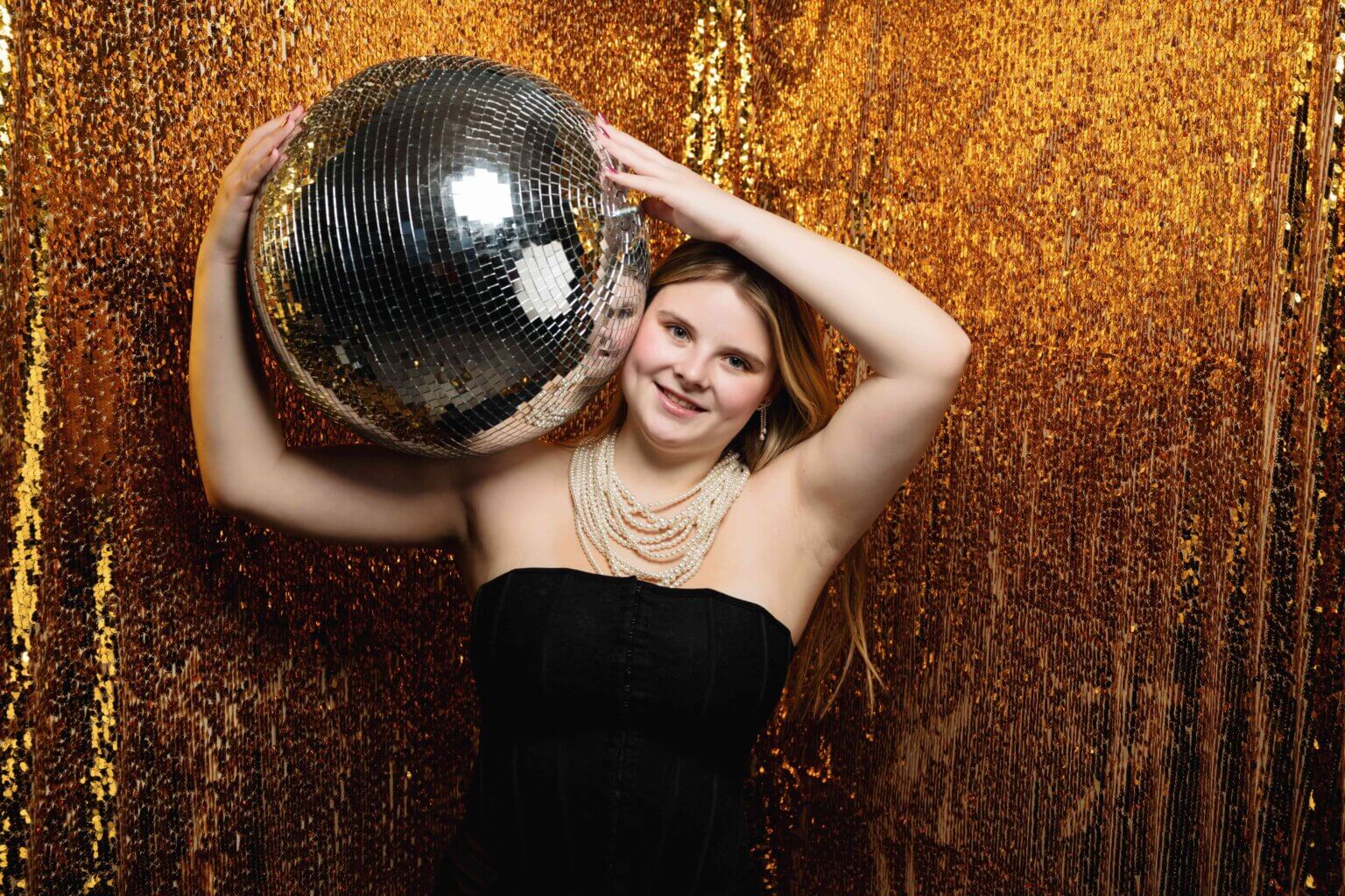 Planet Photo New Milford CT Creative New Year portraits