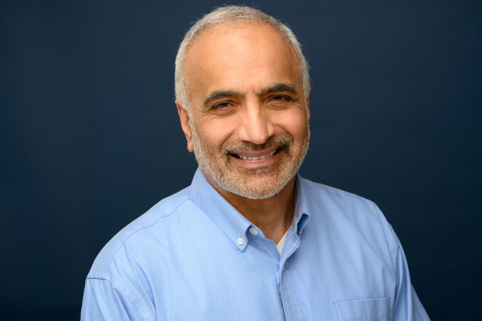 Dinesh Headshot testimonial planet Photo